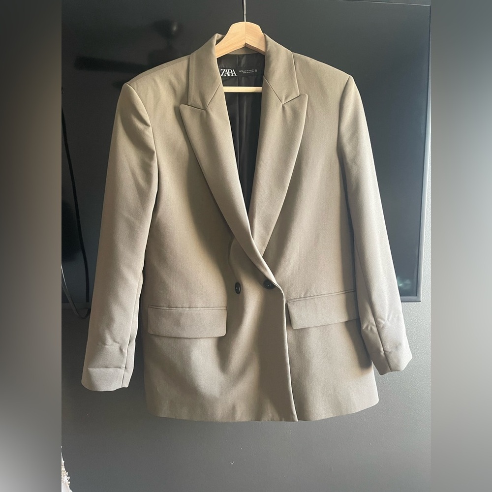 Over sized double breasted blazer